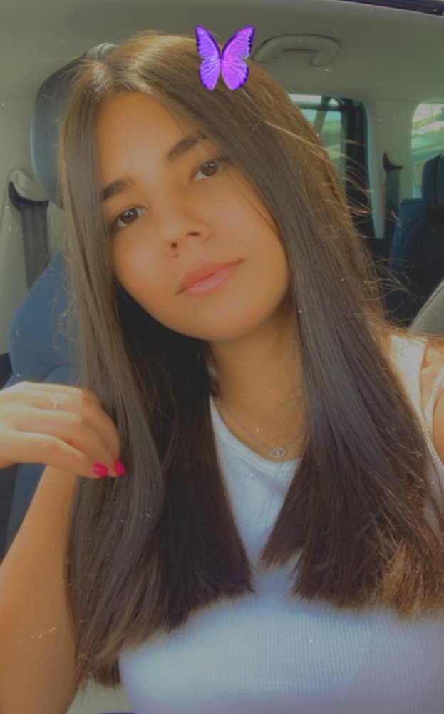 קורל פרץ, כבר נערה בוגרת | צילום: פרטי