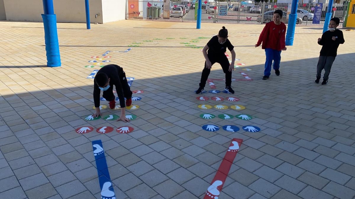 לומדים במרחב הפתוח | צילום: דוברות משרד החינוך